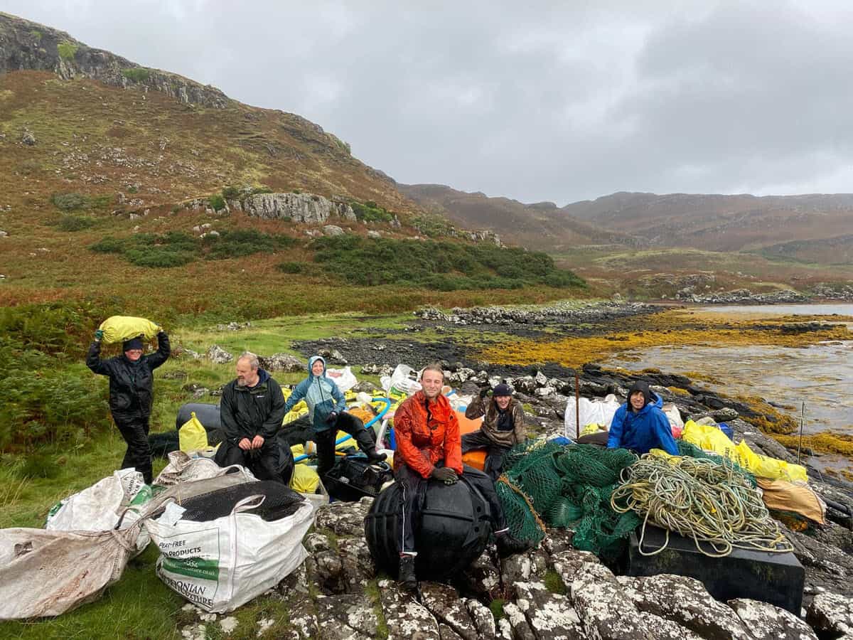 Ulva beach clean volunteers
