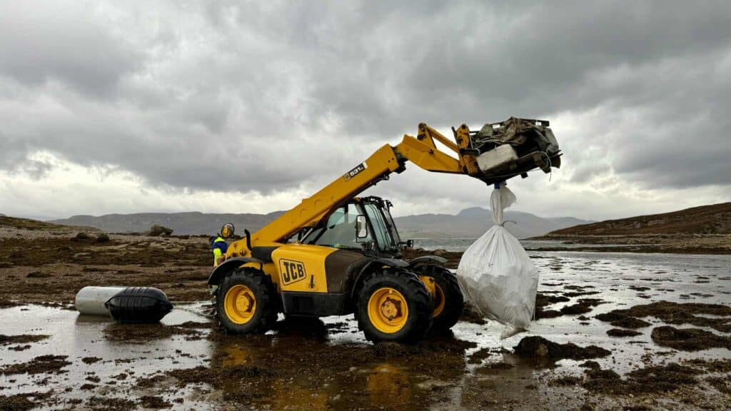 Loch Eribol Beach Clean