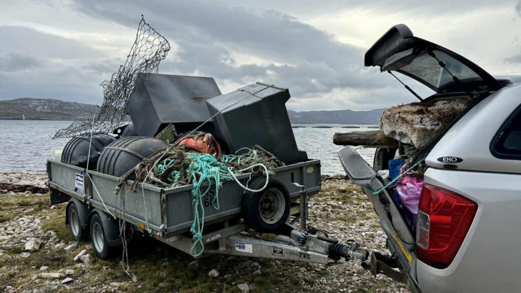 Loch Eribol beach clean October 2025